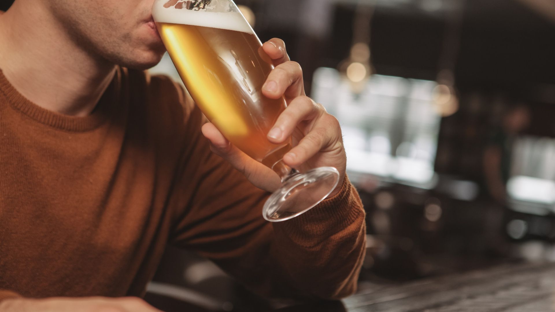 Alcoolismo: saiba quais os danos causados pelo consumo excessivo de álcool