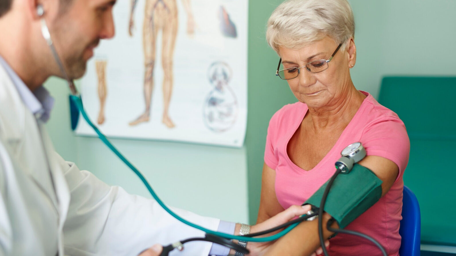 Hiperaldosteronismo primário: nova diretriz recomenda maior triagem para hipertensos